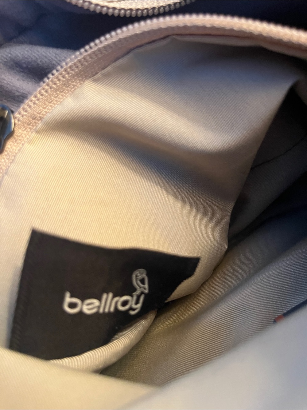 Bellroy Sling Bag with Adjustable Strap - Picture 6 of 11